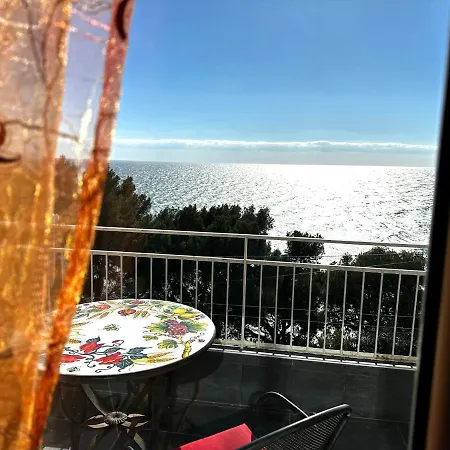 Апартаменты Fronte Mare - *