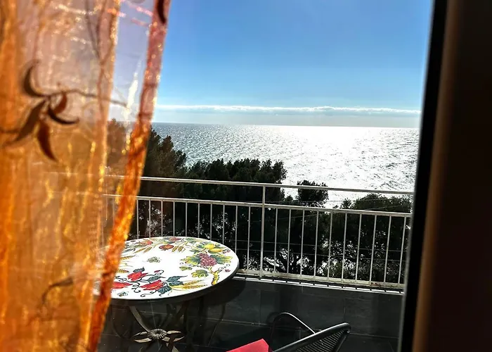 Apartamento Fronte Mare - *