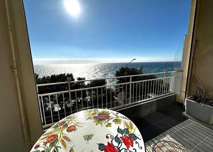 Apartamento Fronte Mare - Sanremo